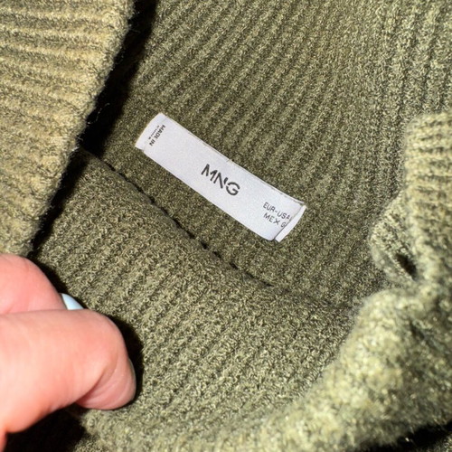 Mango knitted sweater like new, size S, green
