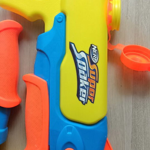 Nerf water guns like new, pack of two