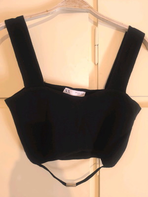 Crop top Zara knitted like new, size L