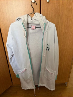 WeRideLocal sweatshirt jacket used, knee-length, size L, black and white