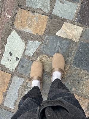 Σαμπό Ugg γυναικεία μεταχειρισμένα, μέγεθος 41, μπεζ