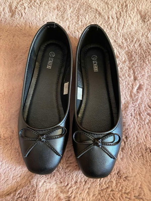 LC Waikiki ballerinas size 37 new, black