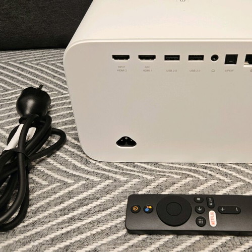 Xiaomi Mi Smart Projector 2 Pro like new