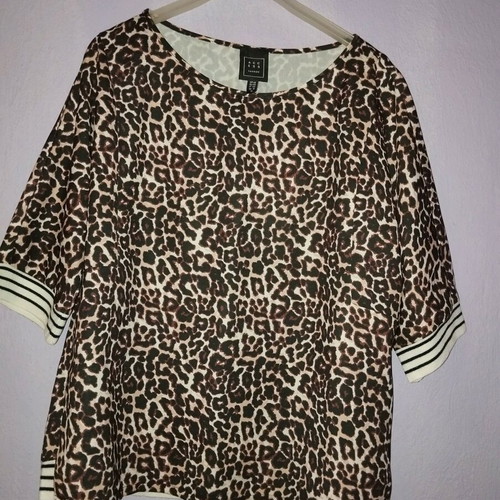 Access blouse size M like new
