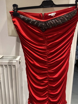 Red dress with ruching and zipper Abercrombie & Fitch new, size L