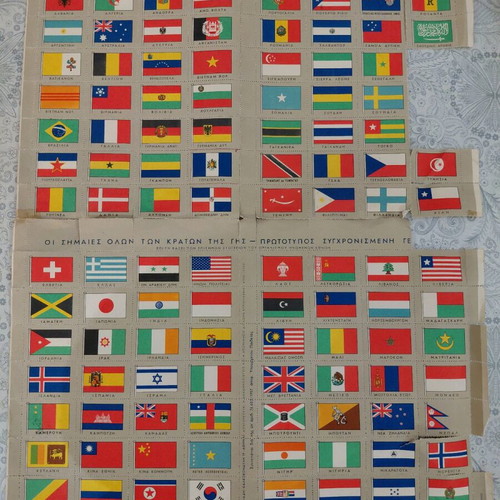 Collectible Flag Stickers from 1962, like new, set of 125
