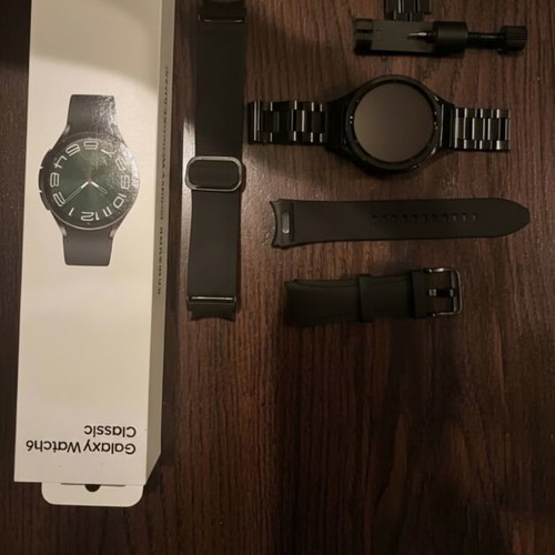 Samsung Galaxy Watch 6 Classic with extra band, like new