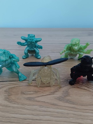 Underground figures like new pack No 2, 5 pieces