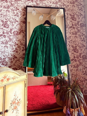 Vassia Kostara emerald fur jacket like new, small medium