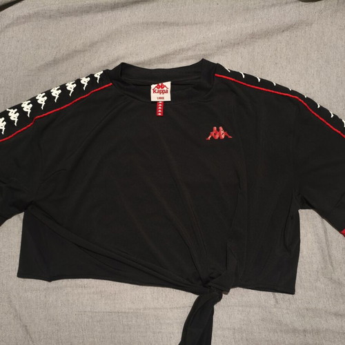 Crop top Kappa like new, black and red, size L