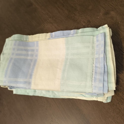 Set of 7 checkered napkins, blue green yellow