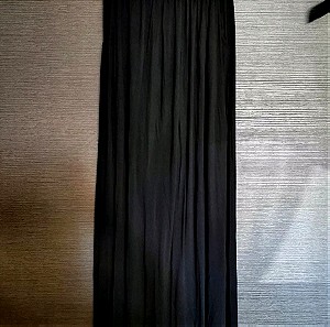 Μακρυά φούστα stradivarius μαύρη με τσέπες σε s.