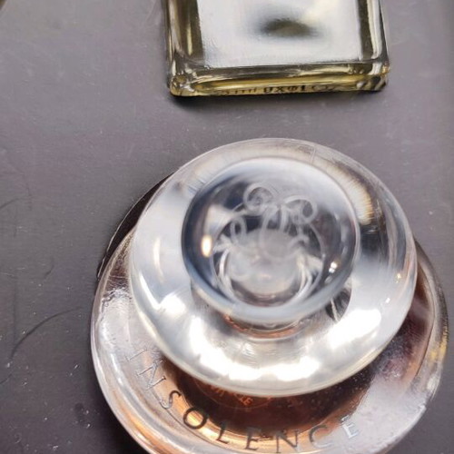 Guerlain mini perfume set like new in velvet case