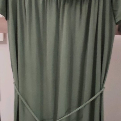 Benetton dress long size S with belt new green