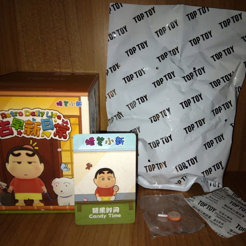 Top Toy Crayon Shinchan Retro Daily Life Candy Time figure new