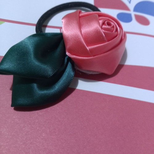 Hair accessory with fabric rose, coral and green