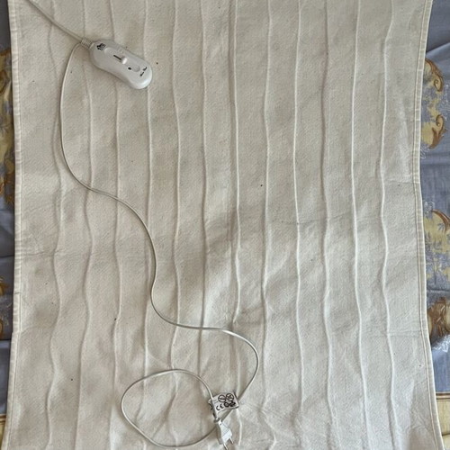 Electric blanket single bed used, 150x180cm, one elastic torn
