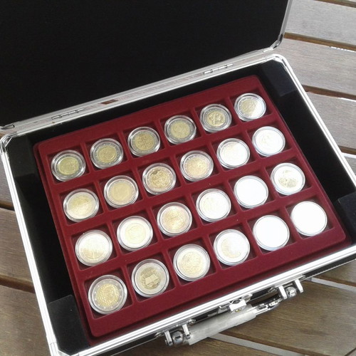 Commemorative 2 euro coin collection 34 coins new with Leuchtturm case