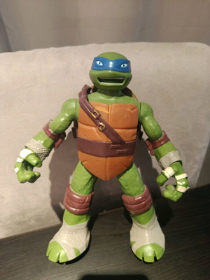 Ninja Turtiles Leonardo action figure like new