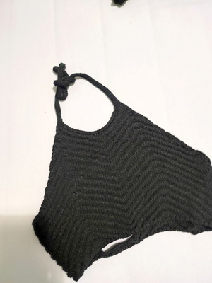 Boho knit crop top black like new, size S