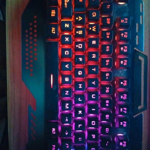 Sagara KB 2300 G mechanical keyboard with RGB lights