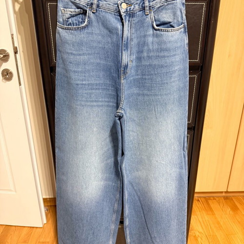 Zara Wide Leg Jeans Like New, Blue, Size M