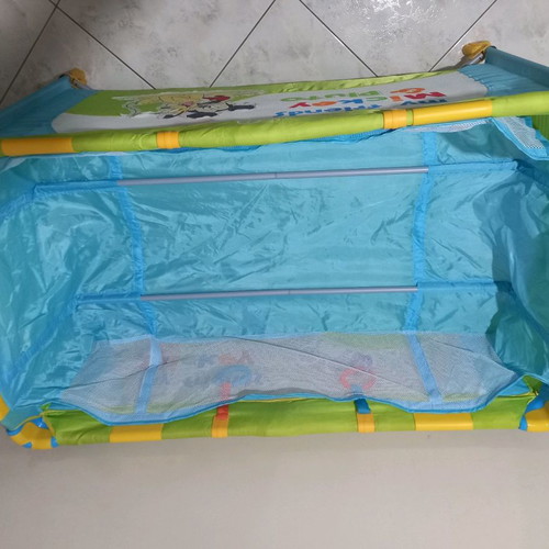 Grecostrom 2-Level Playpen used with mosquito net