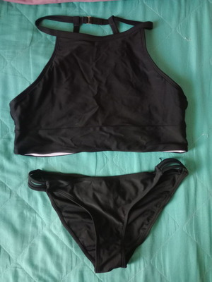 Swimsuit new size L black with gift straw bag