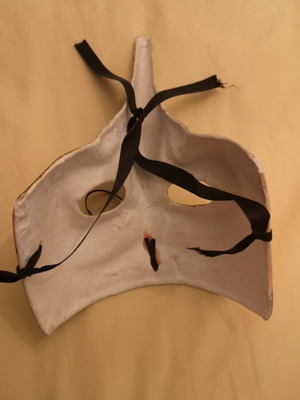 Venetian face mask