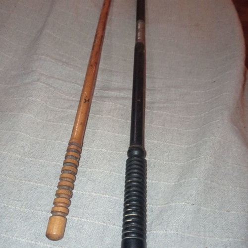 Wooden gun cleaning rods pack of 2, 50s manufacture