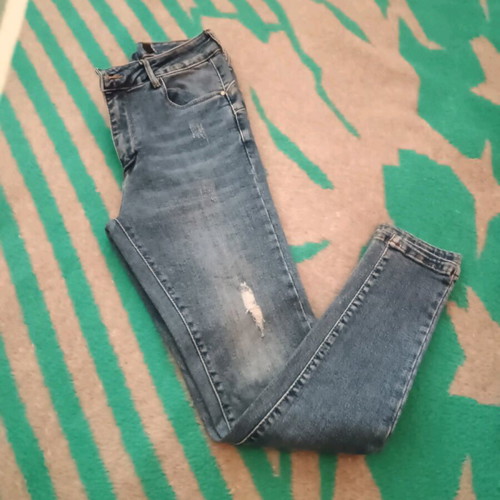 Jeans slim fit like new, blue, sizes S and M