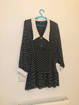 Φόρεμα Zara like new, μαύρο με λευκές βούλες, μέγεθος L
