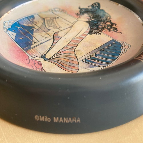 Milo Manara vintage metal ashtray Demons & Merveilles L'Apparenza Inganna