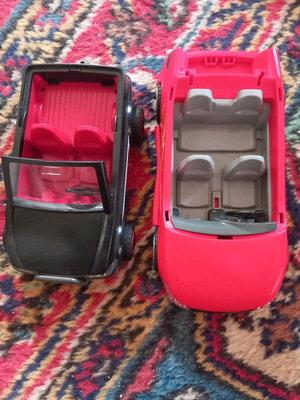 Set of 2 used cabrio toy cars, one missing roof