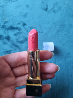 YSL Rouge Pur Couture κραγιόν μεταχειρισμένο, απόχρωση N.17