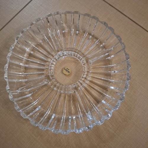 Glass bowl new with 5 compartments for nuts
