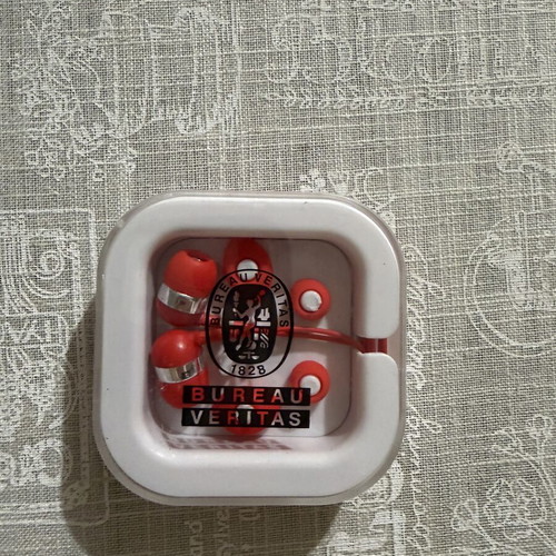 Headphones wired new