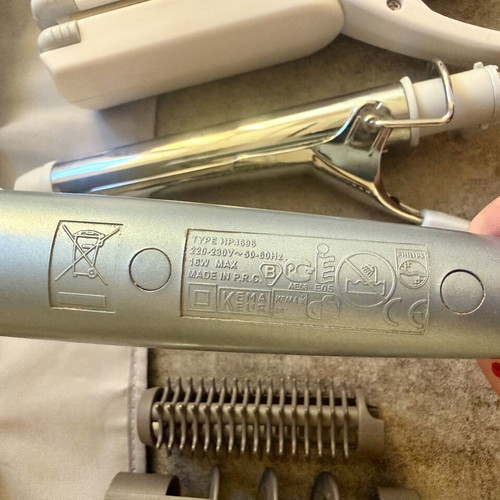 Phillips Beauty 8 in 1 Geometricks curling iron straightener set like new