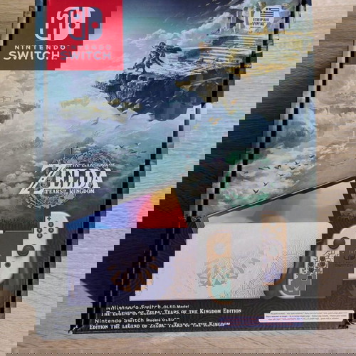 Nintendo Switch OLED Zelda Edition като нов с запечатани аксесоари