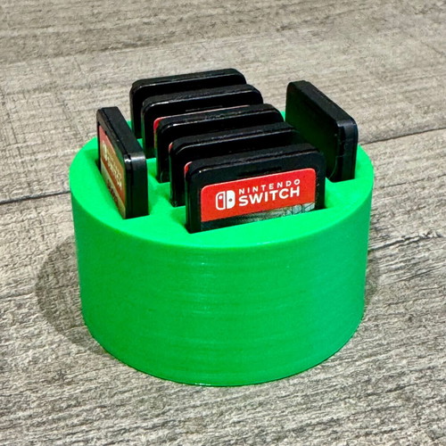 Βάση για χειριστήριο Nintendo Switch 1 & 2 με θήκη για 7 cartridges κατόπιν παραγγελίας