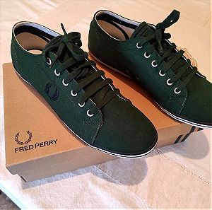 Fred Perry χαμηλά ανδρικά παπούτσια πράσινο χρώμα νούμερο 43 καινούρια στο κουτί τους.