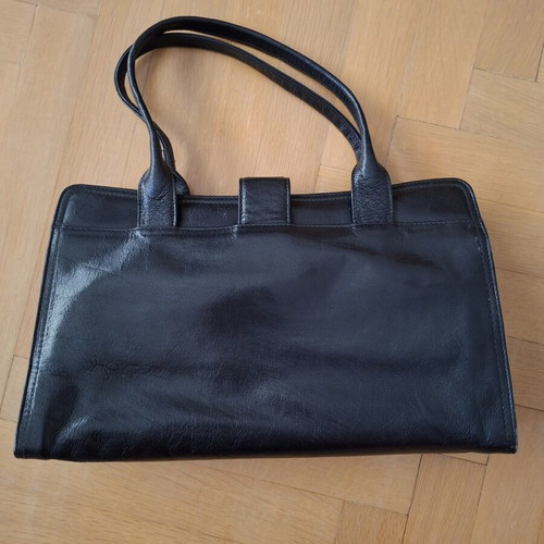 Vintage black leather handbag used, genuine calfskin
