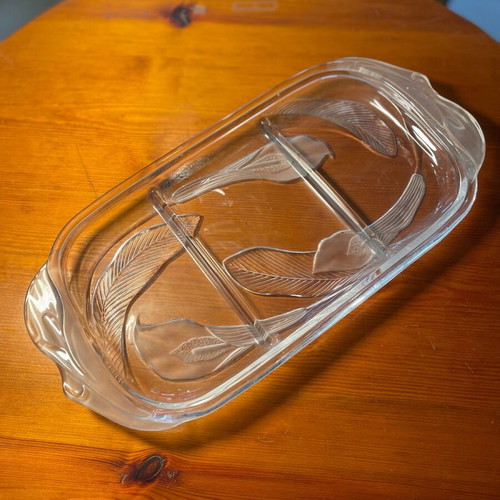 Glass serving platter for nuts with carved leaf designs, like new