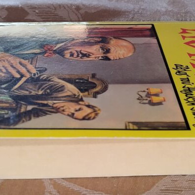 Mia Sfaira Sto Kranio by Agatha Christie used, Greek edition Lychnari