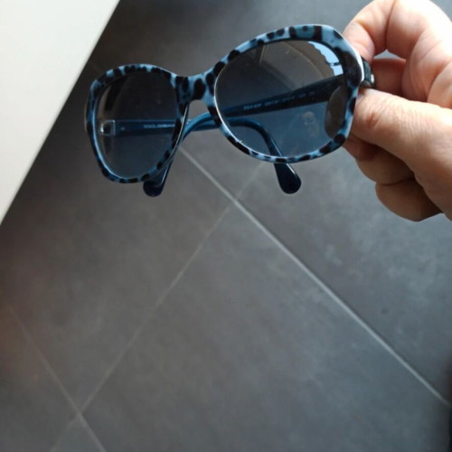 Dolce & Gabbana sunglasses like new, blue