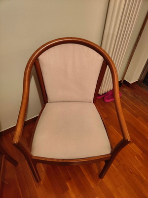 Fabric chairs like new, wooden, set of 2