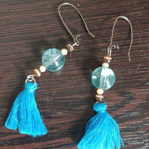 Boho earrings blue new