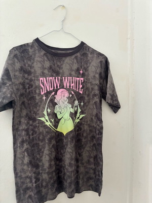 Snow White T-shirt Zara like new, kids XL size
