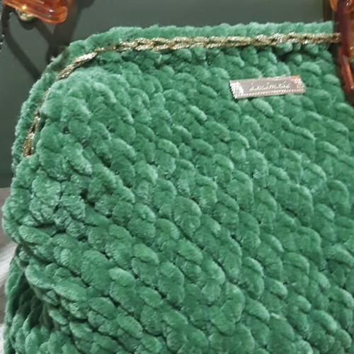 Handmade green crossbody bag with tortoiseshell chain and zipper new