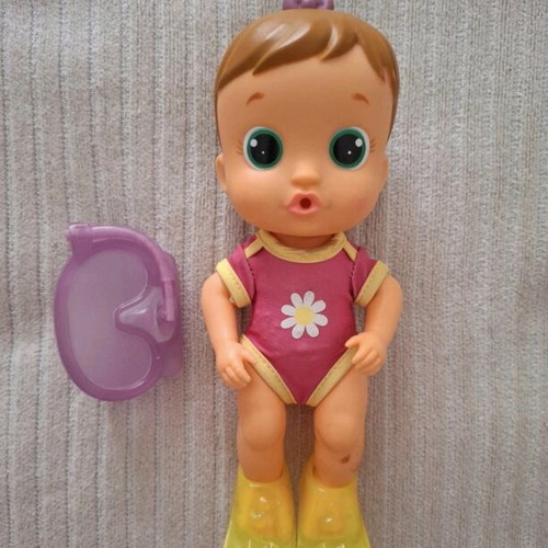 Platsoulinia Doll like new